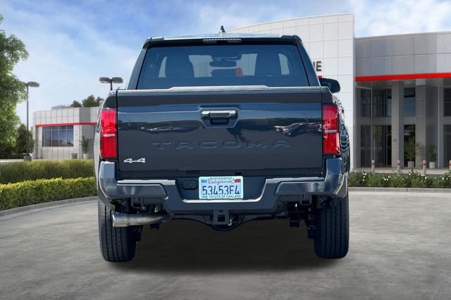 Used 2025  Toyota SR5 image 5