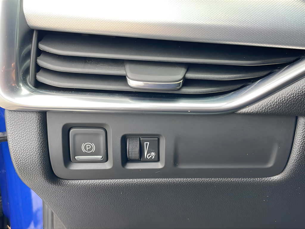 Used 2021 Blue Cadillac Premium Luxury image 19