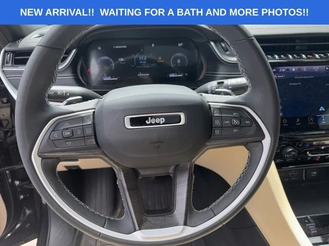 Used 2023 Blue Jeep Limited image 17
