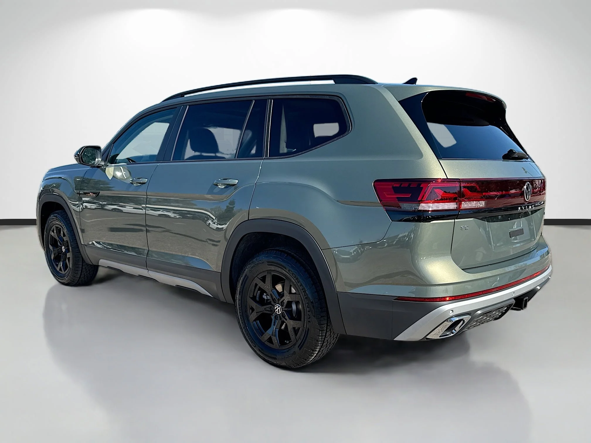 New 2026 Green Volkswagen 2.0T Peak Edition image 5