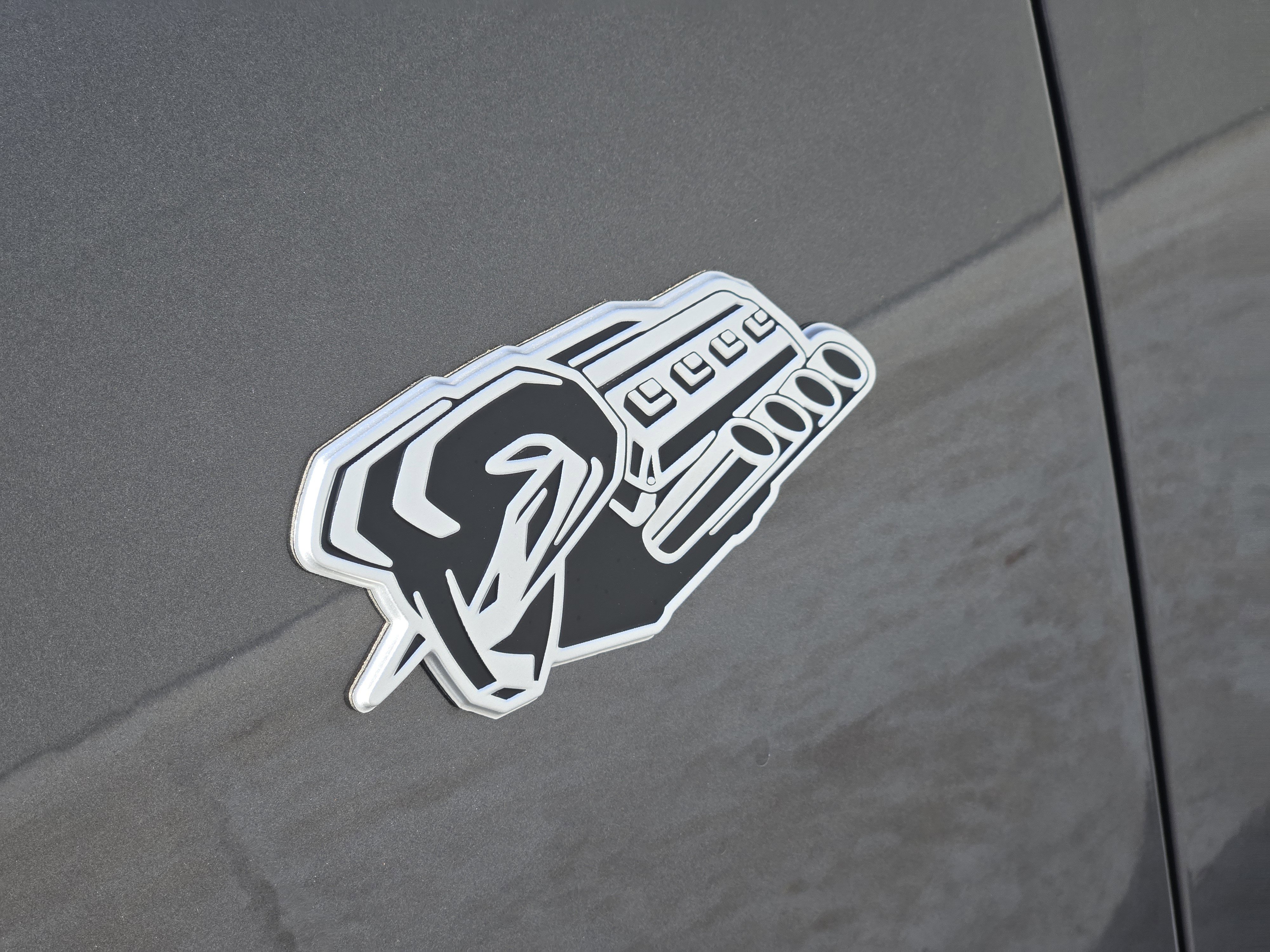 New 2026 Granite Crystal Metallic Clear-Coat Exterior Paint RAM Big Horn image 8
