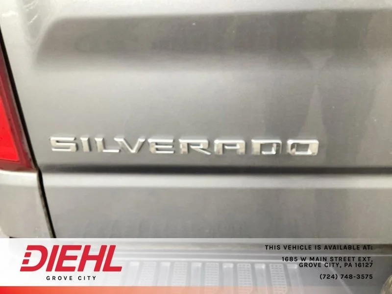 Used 2019 Gray Chevrolet RST image 11