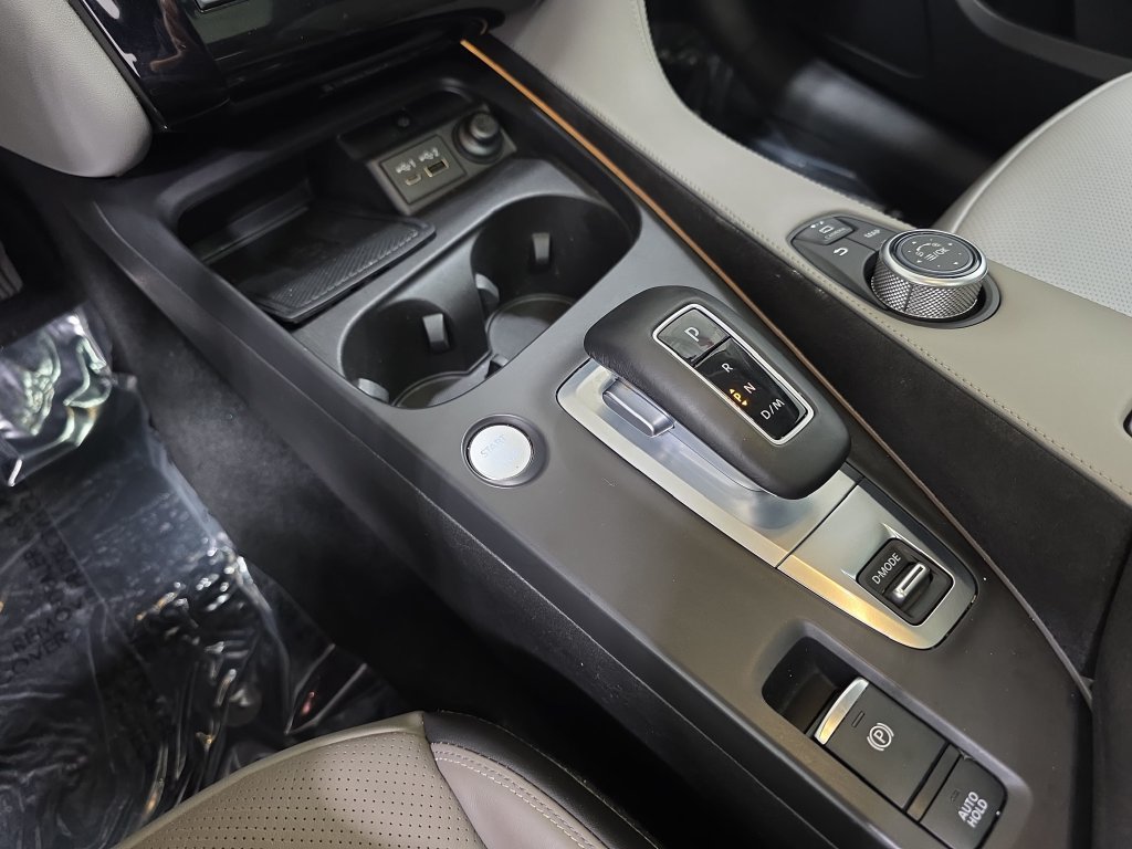 Certified Used 2023 Mineral Black INFINITI SENSORY AWD image 22