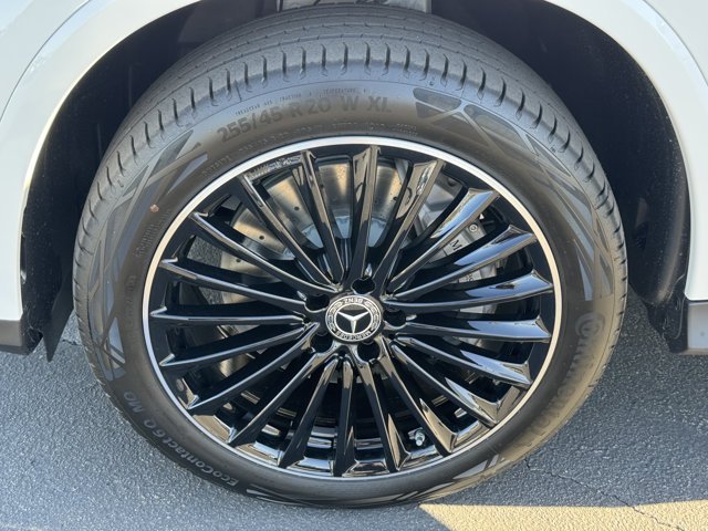 New 2027 Polar White Mercedes-Benz GLC 300 image 8