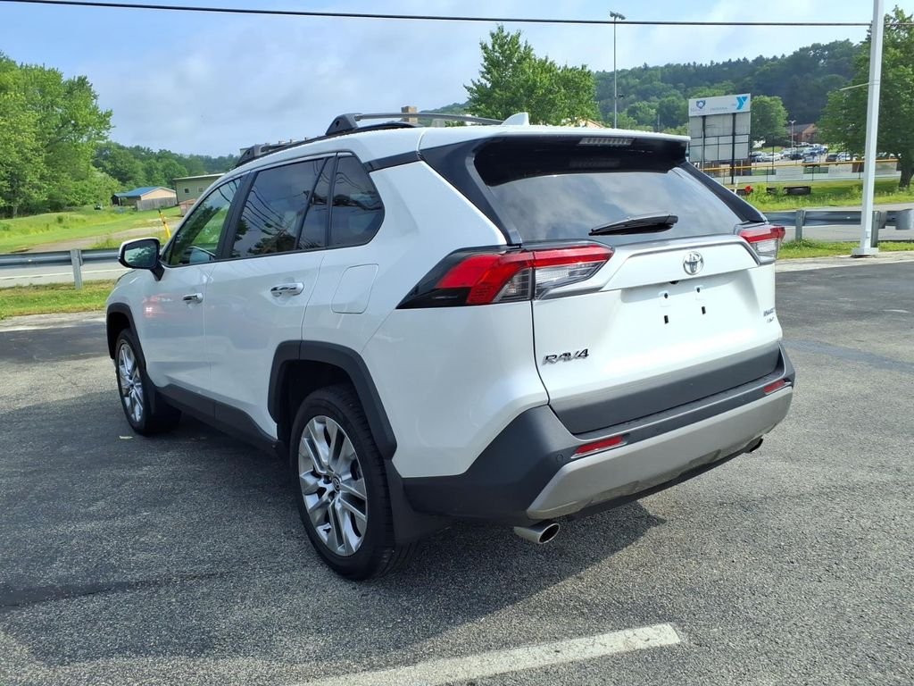 Used 2023 Wind Chill Pearl Toyota Limited image 7