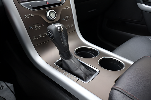 Used 2014 White Ford SEL image 22