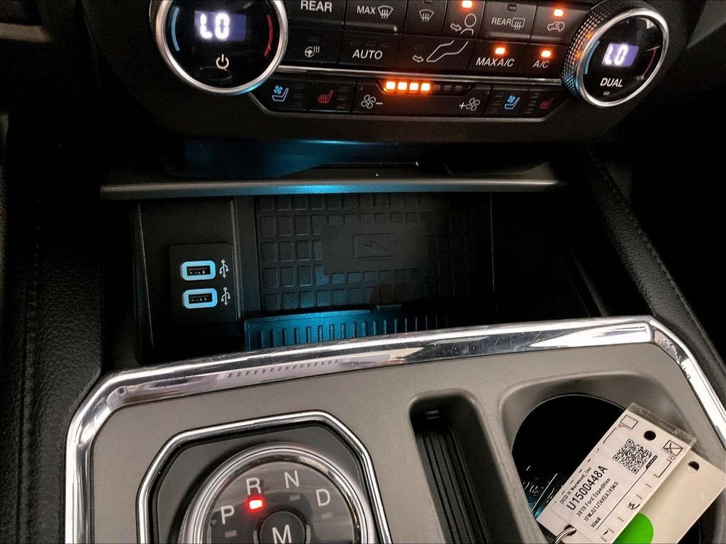 Used 2019 Blue Ford XLT image 28