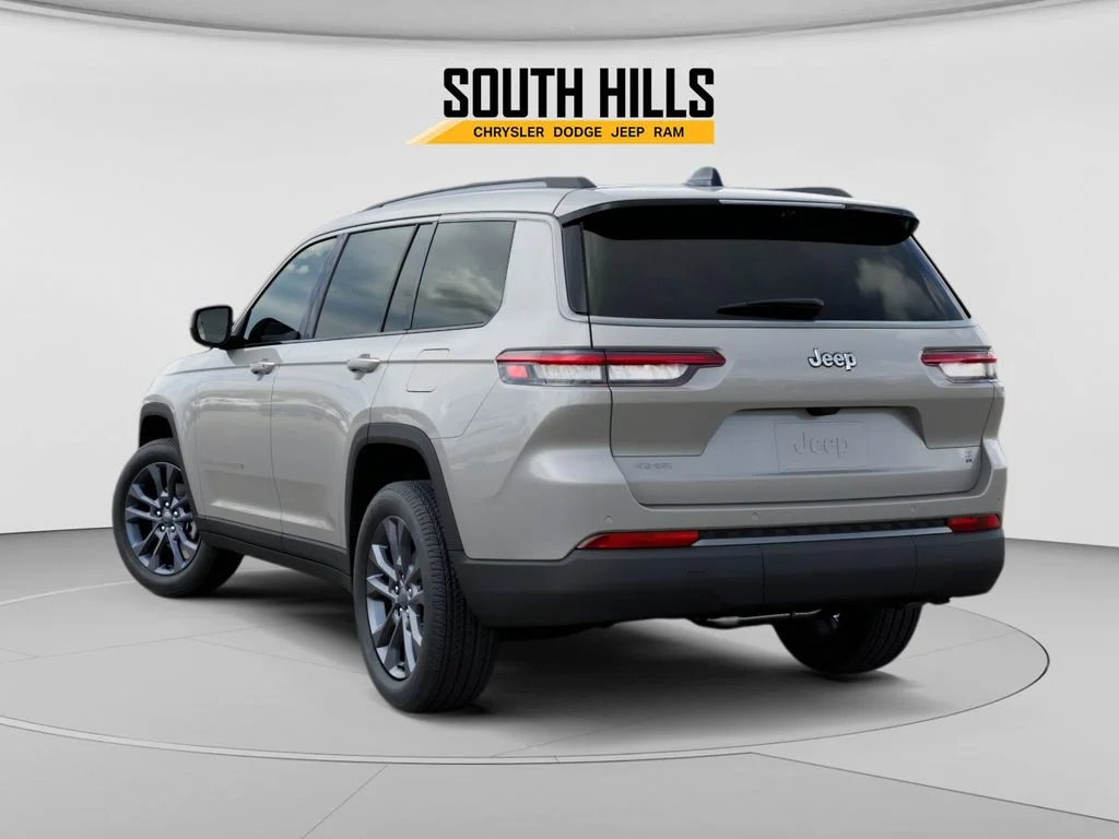 New 2026 Silver Zynith Jeep  image 3