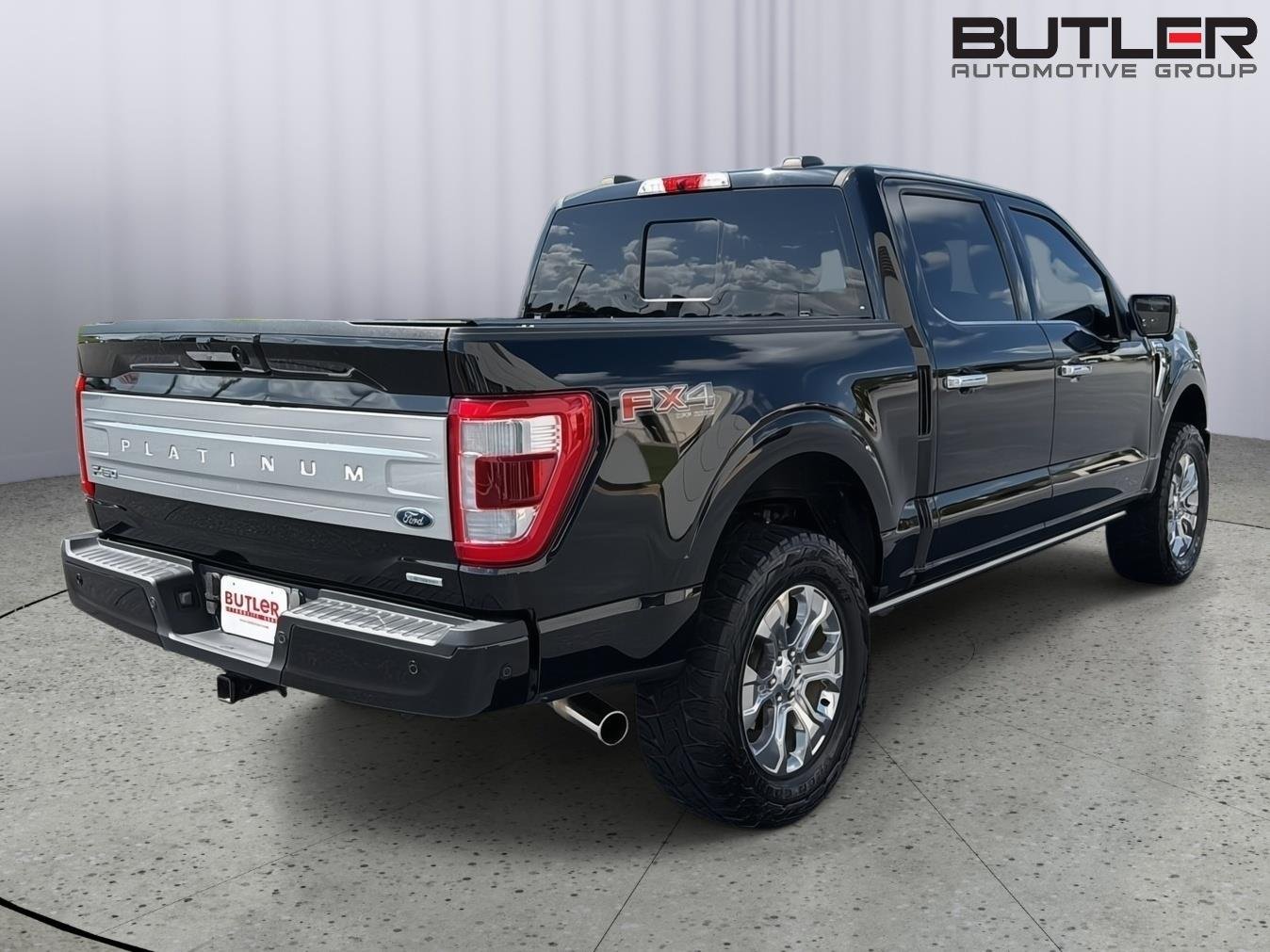 Used 2023 Agate Black Ford Platinum image 6