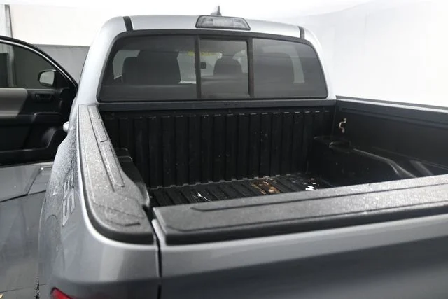Used 2019 Silver Toyota SR image 12