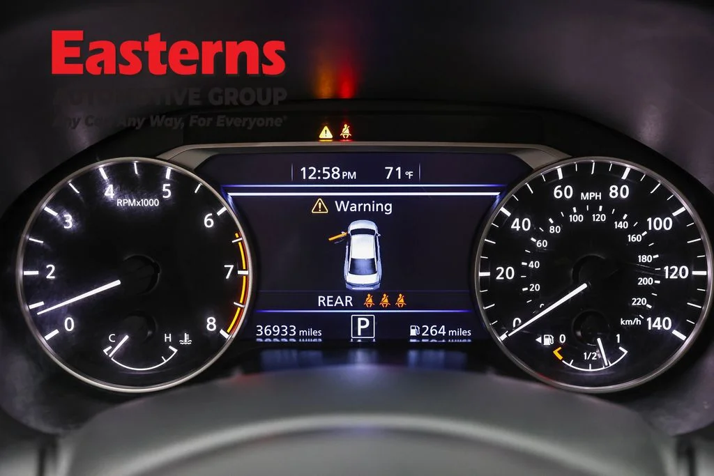 Used 2025 Black Nissan 2.5 SV image 17
