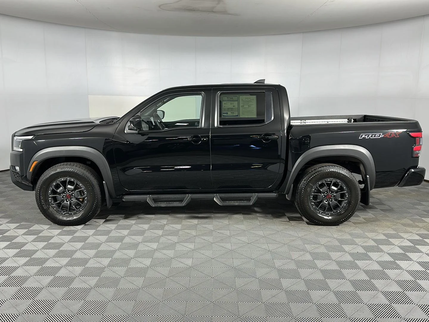 Used 2023 Super Black Nissan PRO-4X image 18