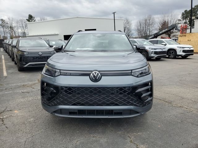 New 2026 Silver Volkswagen SE R-Line Black image 2