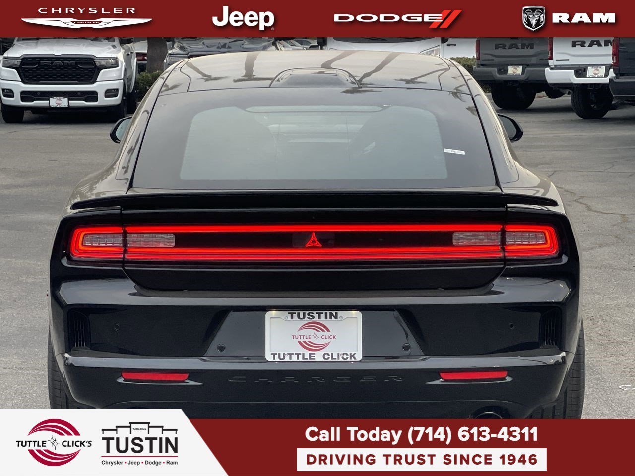 New 2026 Diamond Black Crystal Pearlcoat Dodge R/T Plus image 5