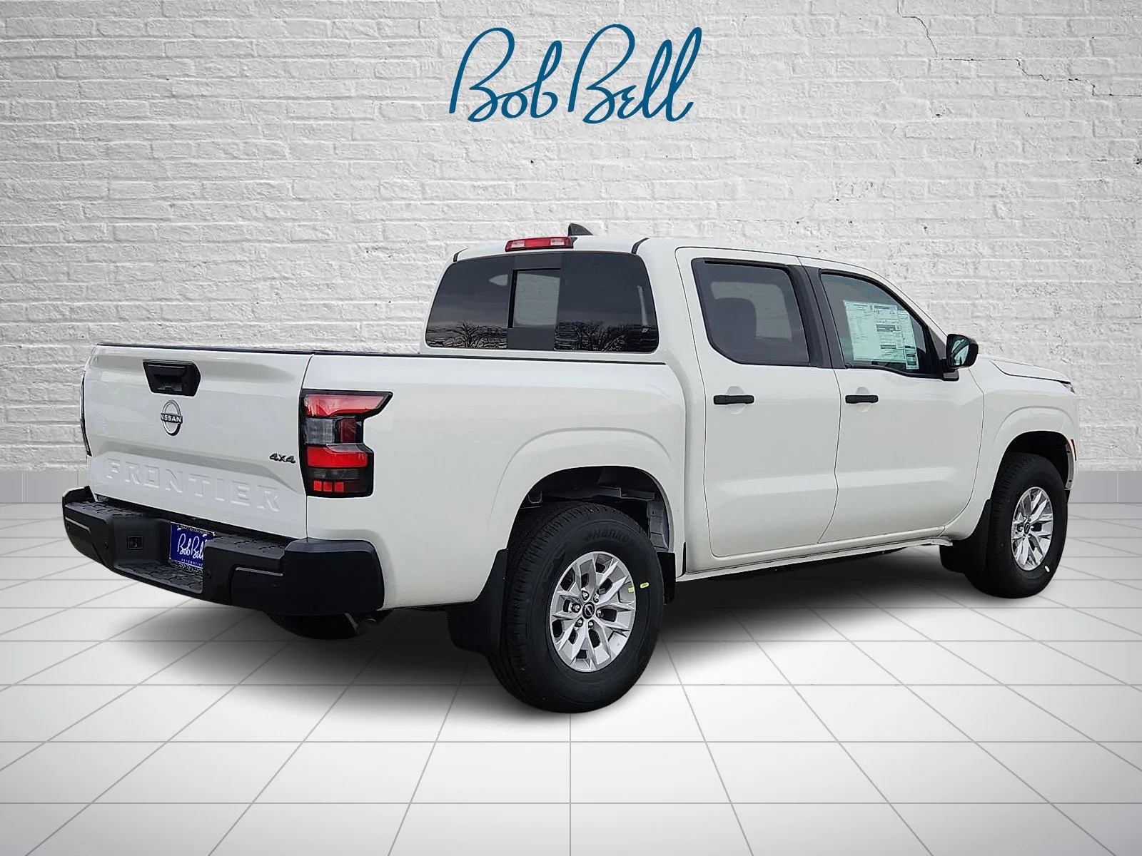 New 2026 Glacier White Nissan Crew Cab S image 4