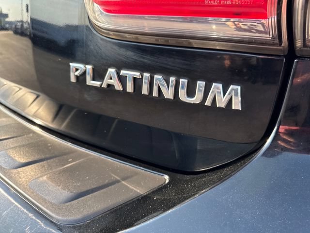 Used 2020 Black Nissan Platinum image 35