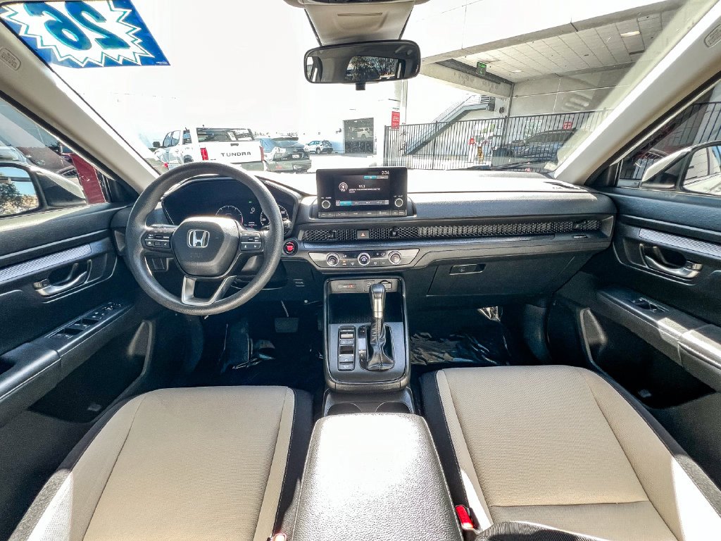 Used 2023 White Honda LX image 11
