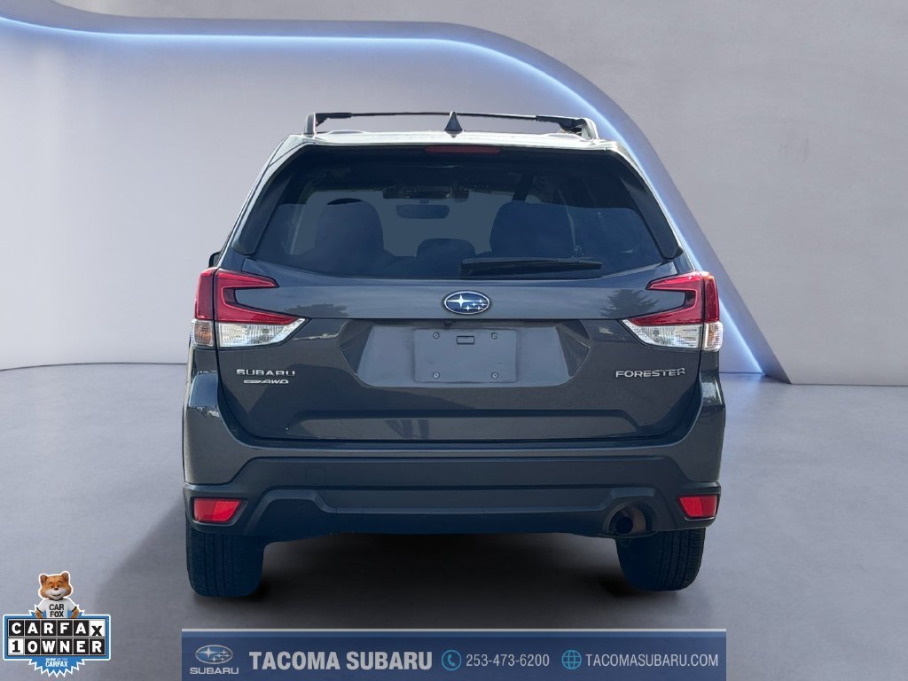 Used 2021 Gray Subaru Premium image 4