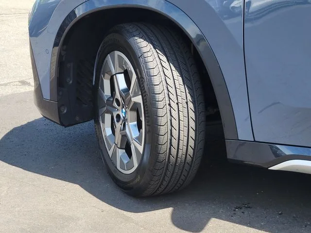 Certified Used 2024 Gray BMW xDrive28i image 34