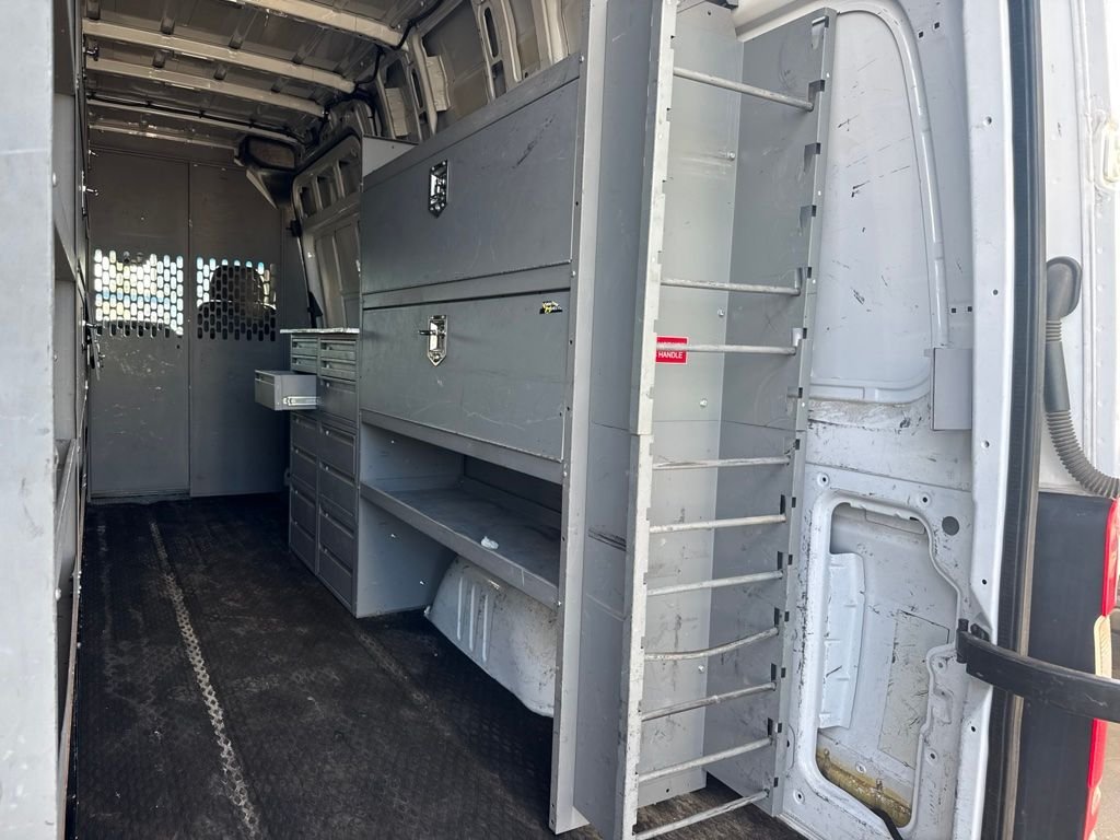 Used 2016 White Mercedes-Benz Cargo 170 WB image 7