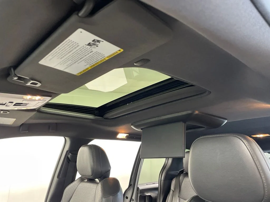 Used 2022 Gray Toyota Woodland Edition image 18