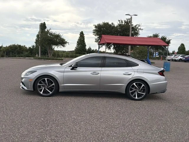 Certified Used 2022  Hyundai SEL Plus image 7