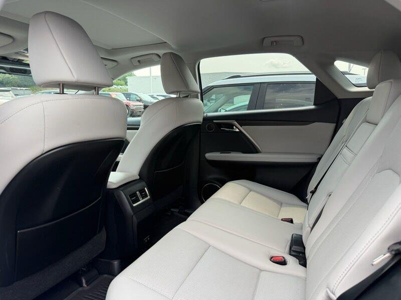 Used 2021  Lexus RX 350 image 11
