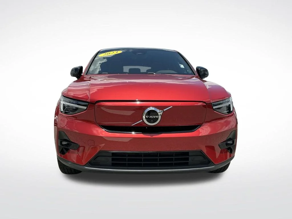 Used 2023 Red Volvo Ultimate image 18