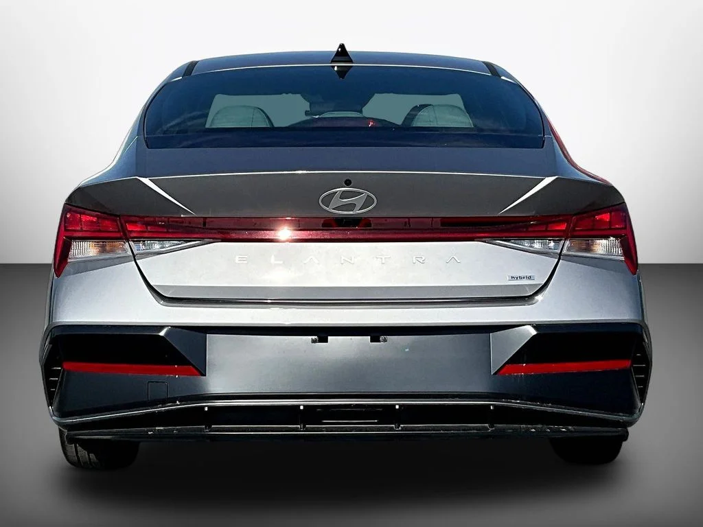New 2026 Silver Hyundai Limited image 4