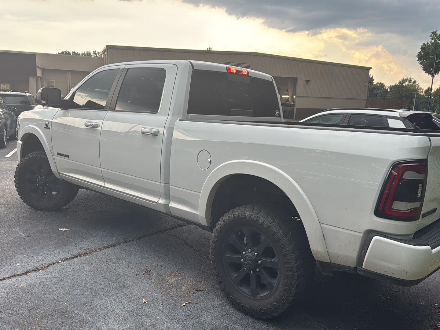 Used 2020 Bright White Clearcoat Ram Laramie image 5