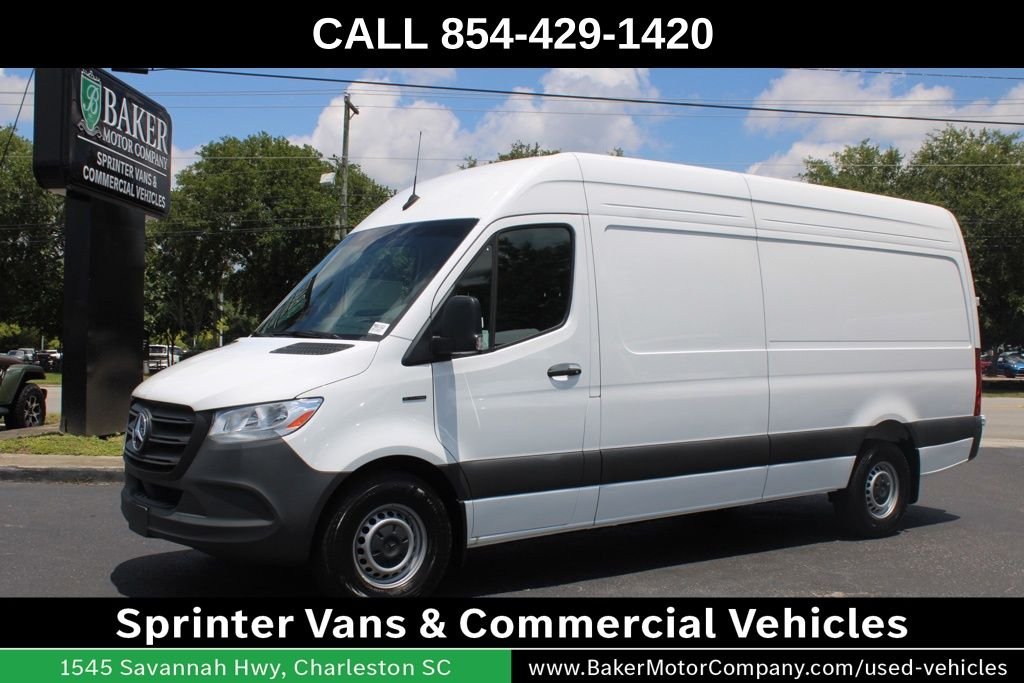 New 2025 Arctic White Mercedes-Benz Cargo 170 WB image 1