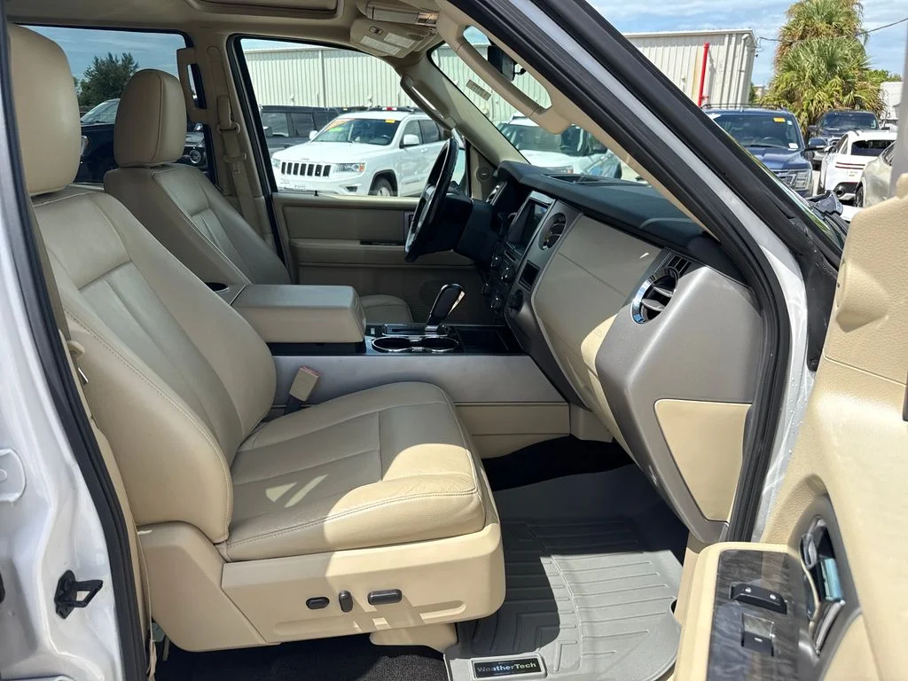 Certified Used 2017 White Ford Limited image 27