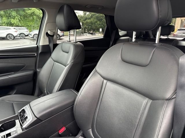 Used 2023 White Hyundai SEL image 14