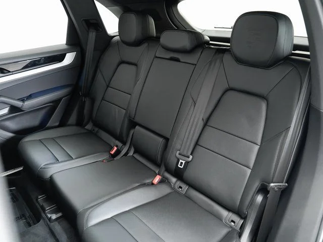 Certified Used 2025  Porsche  image 24