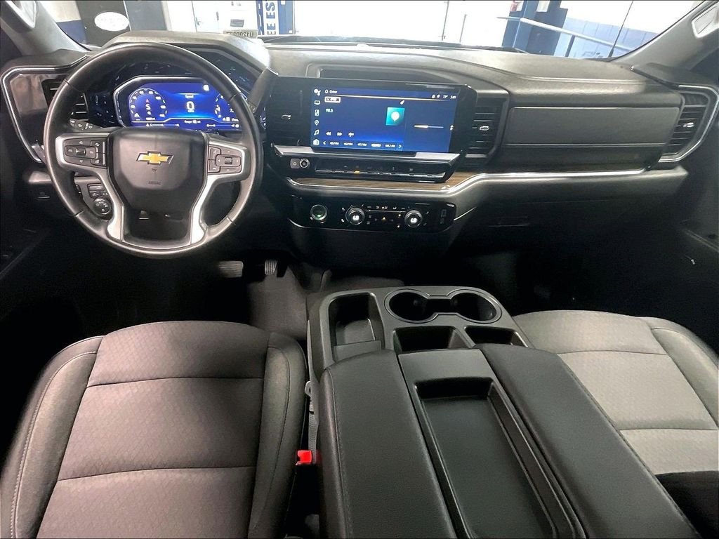 Used 2023 Gray Chevrolet LT image 21