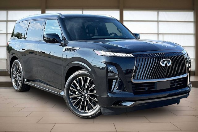 Used 2026 Black INFINITI AUTOGRAPH image 12