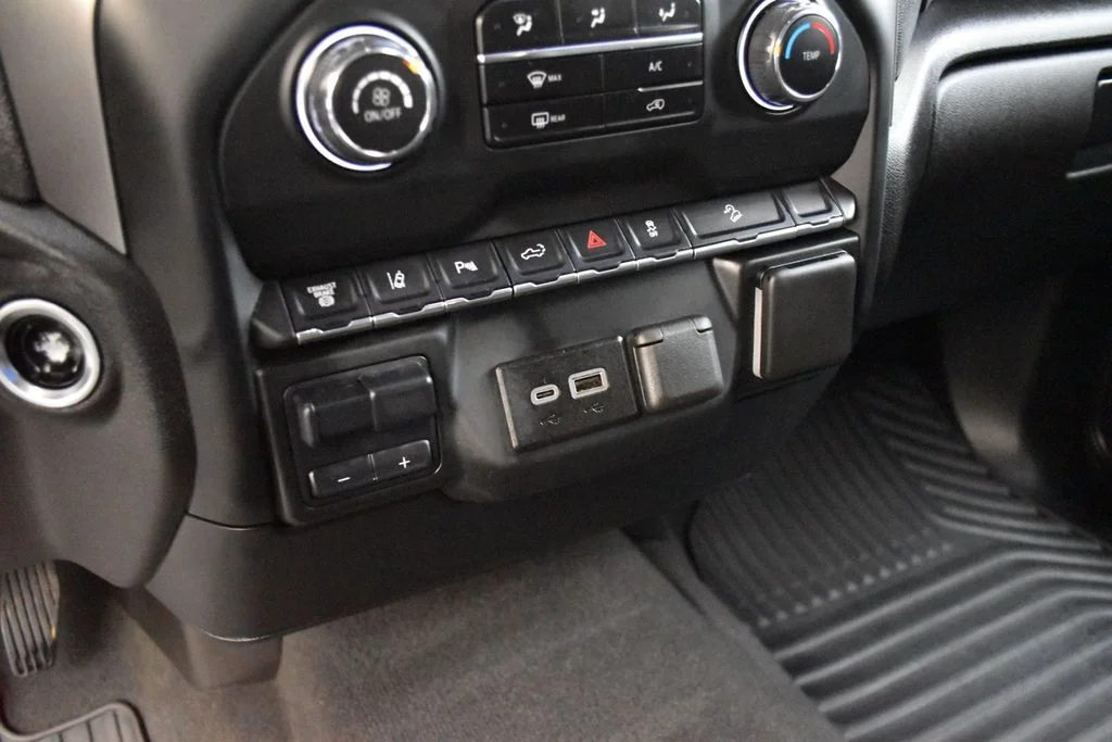 Used 2024 Summit White Chevrolet Custom image 20