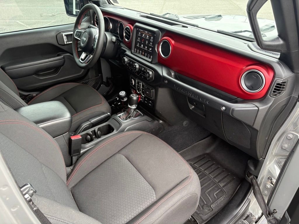 Used 2023 Sting Gray Clearcoat Jeep Rubicon image 23