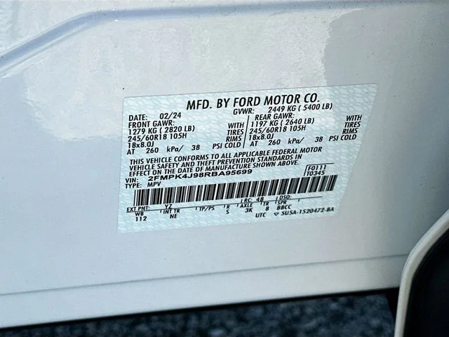 Used 2024 White Ford SEL image 30