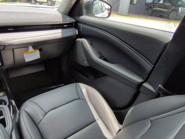 New 2026 Glacier Gray Metallic Tri-coat Ford Premium image 17