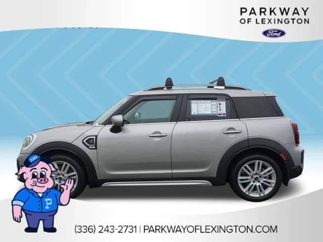 Used 2023 Silver MINI Signature image 2