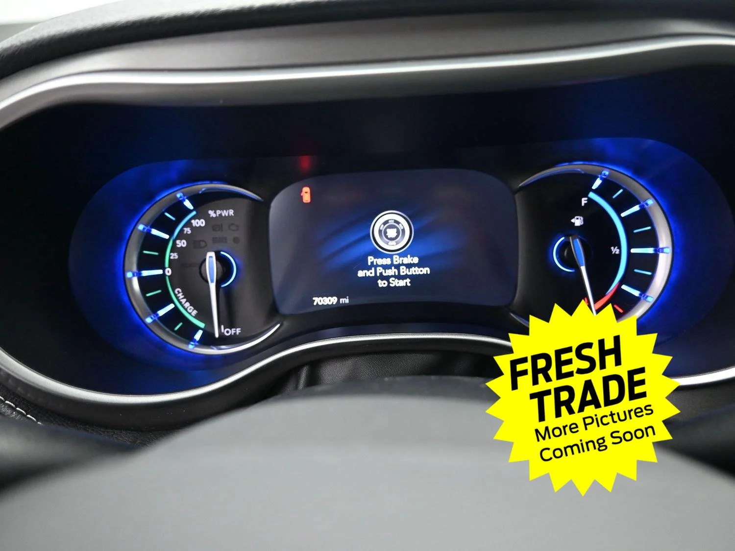 Used 2023 Bright White Clearcoat Chrysler Hybrid Touring L image 21