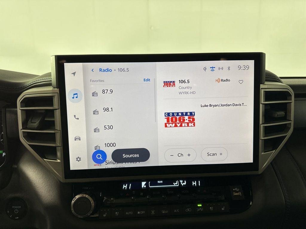 2026 Toyota Sequoia Platinum - Photo 29