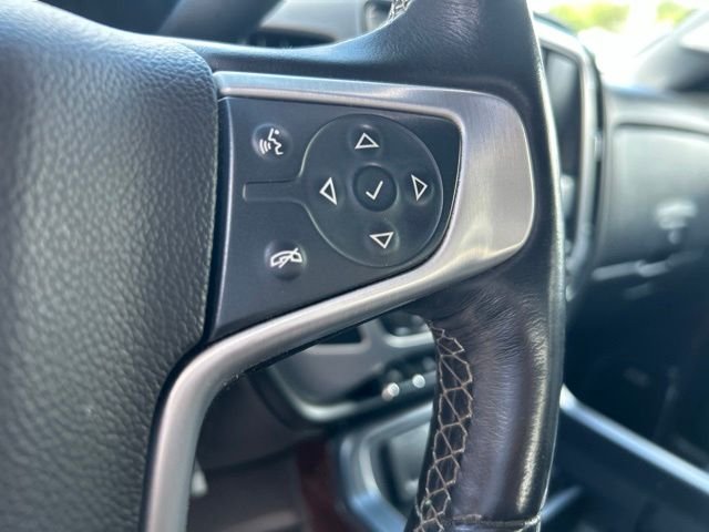 Used 2015 Red GMC SLT image 18