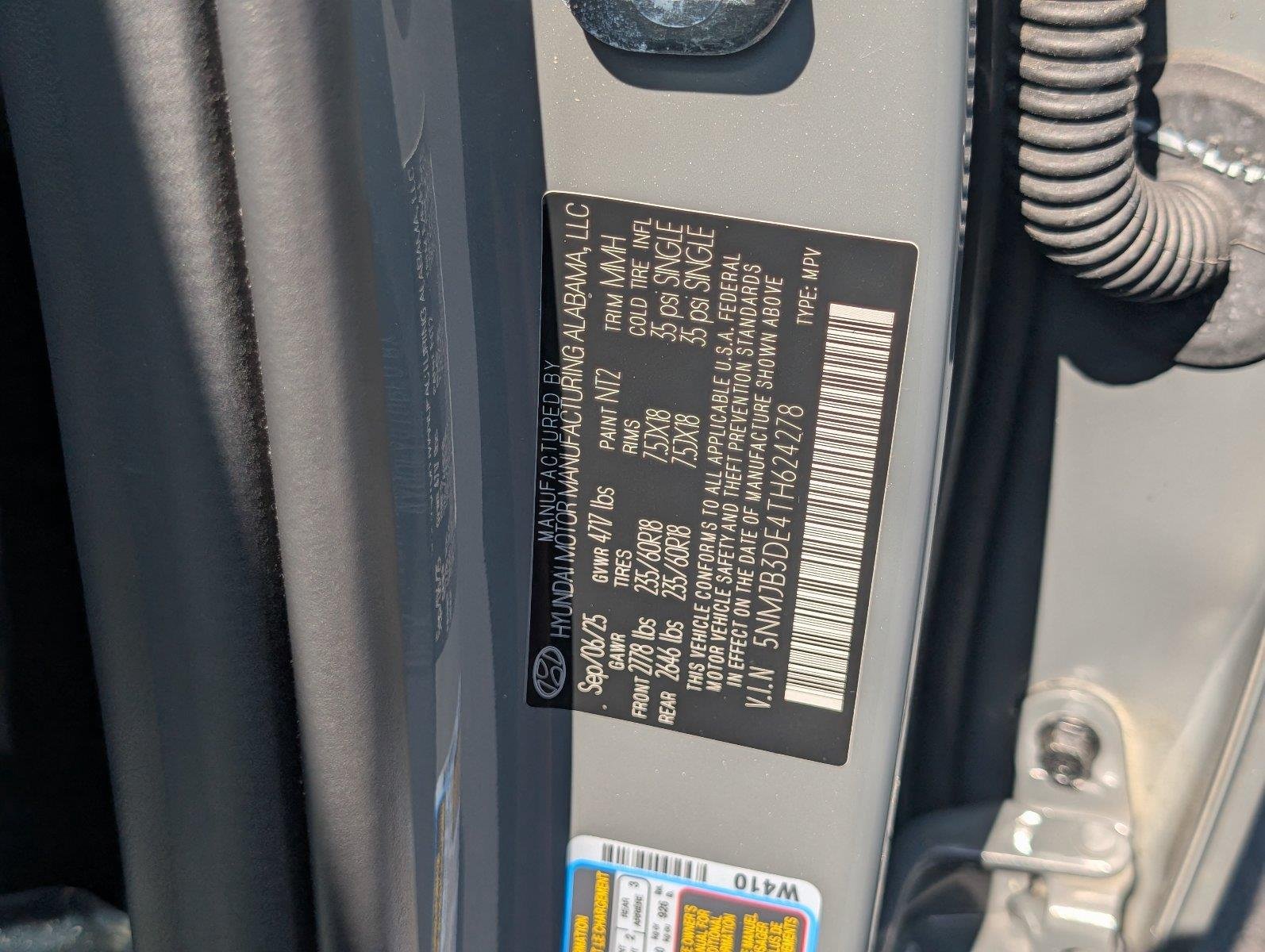 Used 2026 Hampton Gray Hyundai SEL image 15
