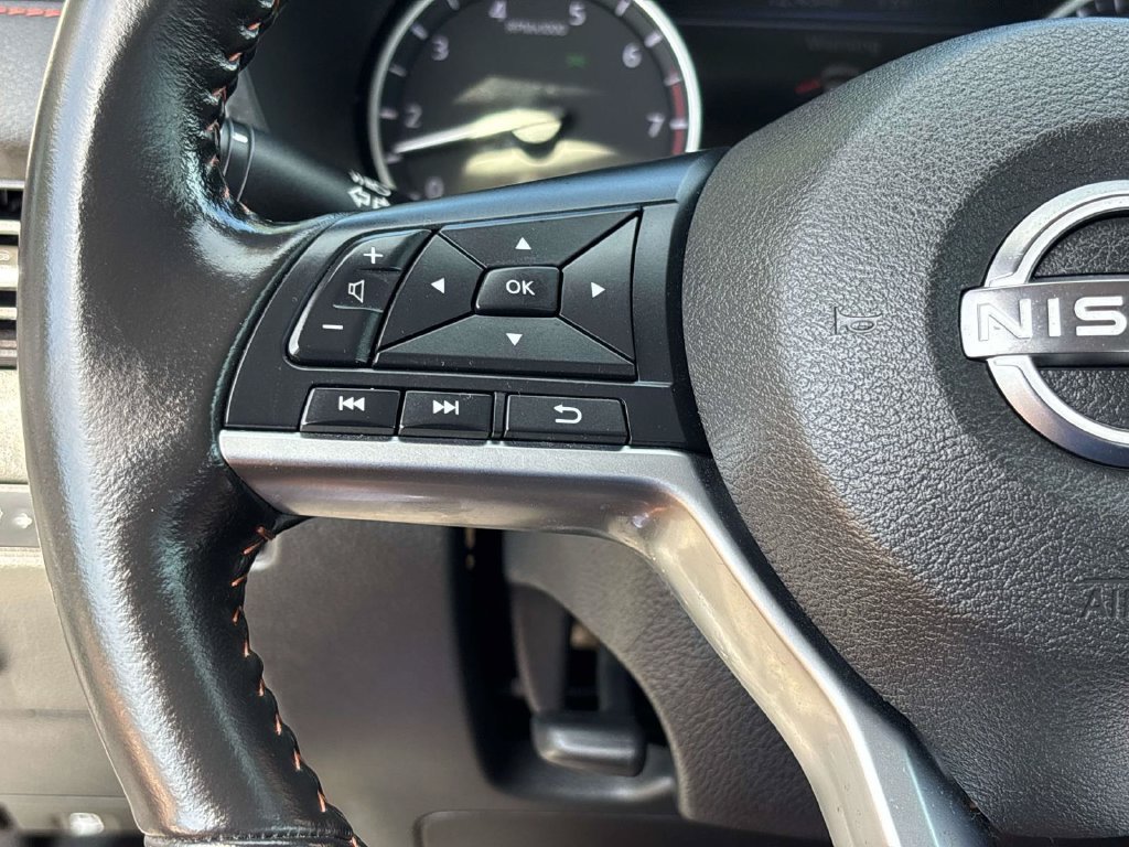 Used 2024 Gray Nissan SR image 17