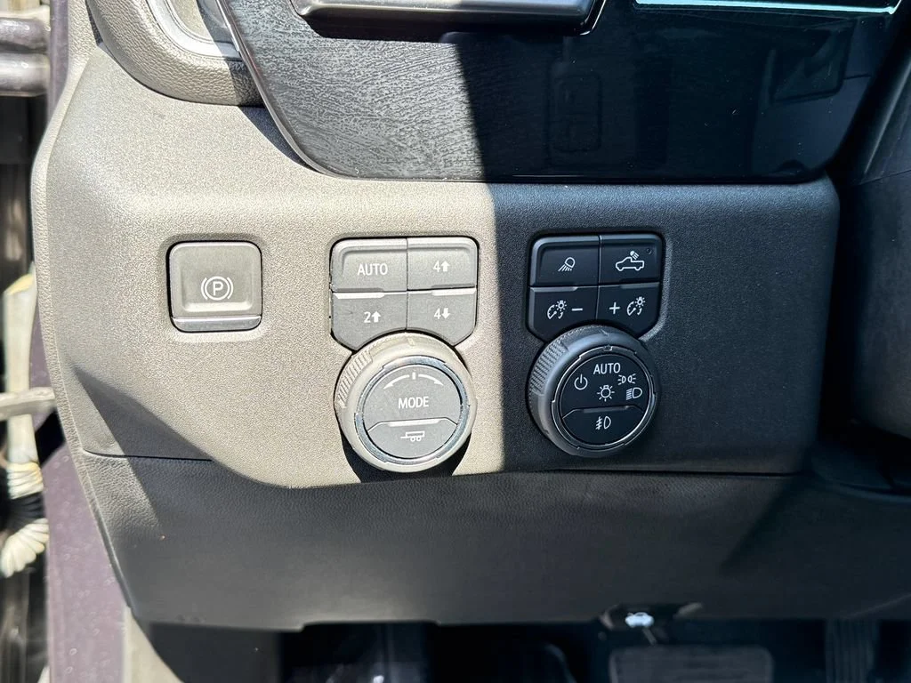 Used 2022 DARK ASH METALLIC Chevrolet LTZ image 25