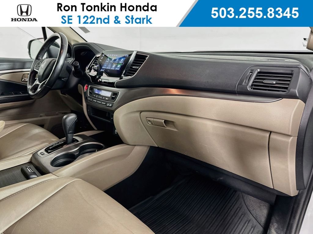Used 2020 Pearl White Honda EX-L image 31