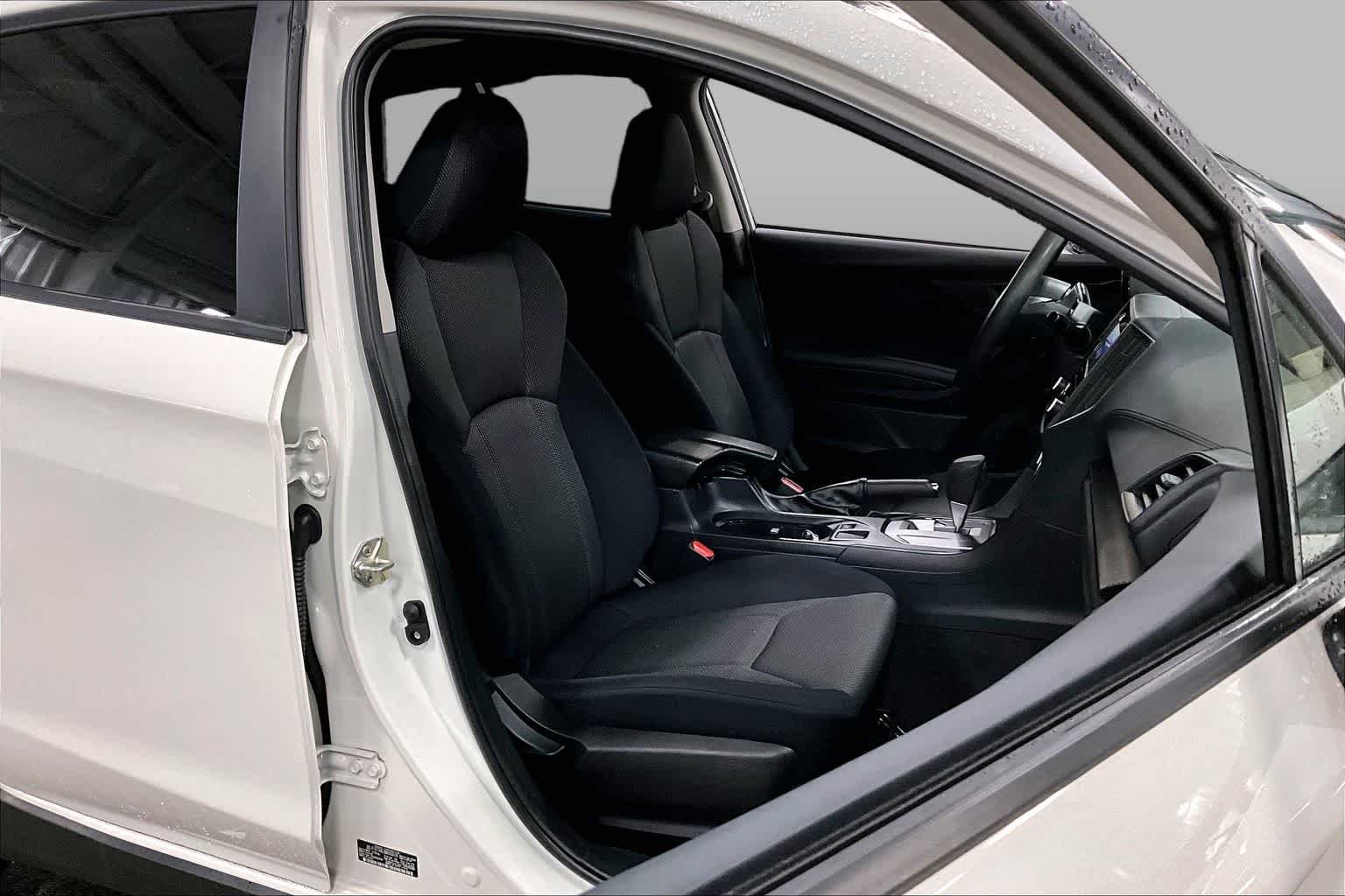 Used 2021 Crystal White Pearl Subaru  image 9