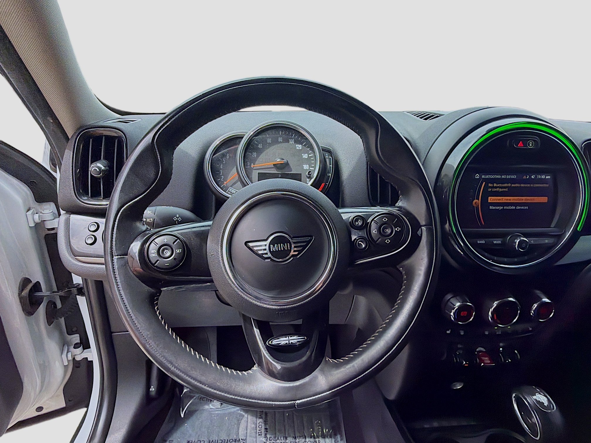 Used 2019 Light White MINI Cooper image 8
